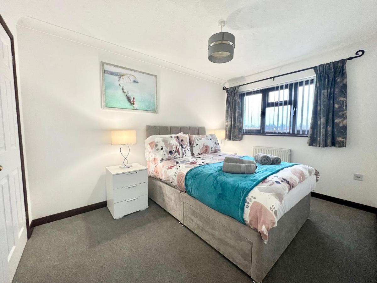 3 Bedroom House - Sandown Exterior foto
