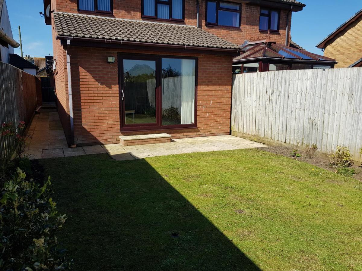 3 Bedroom House - Sandown Exterior foto